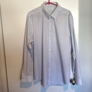 Calvin Klein dress shirt excellent condition